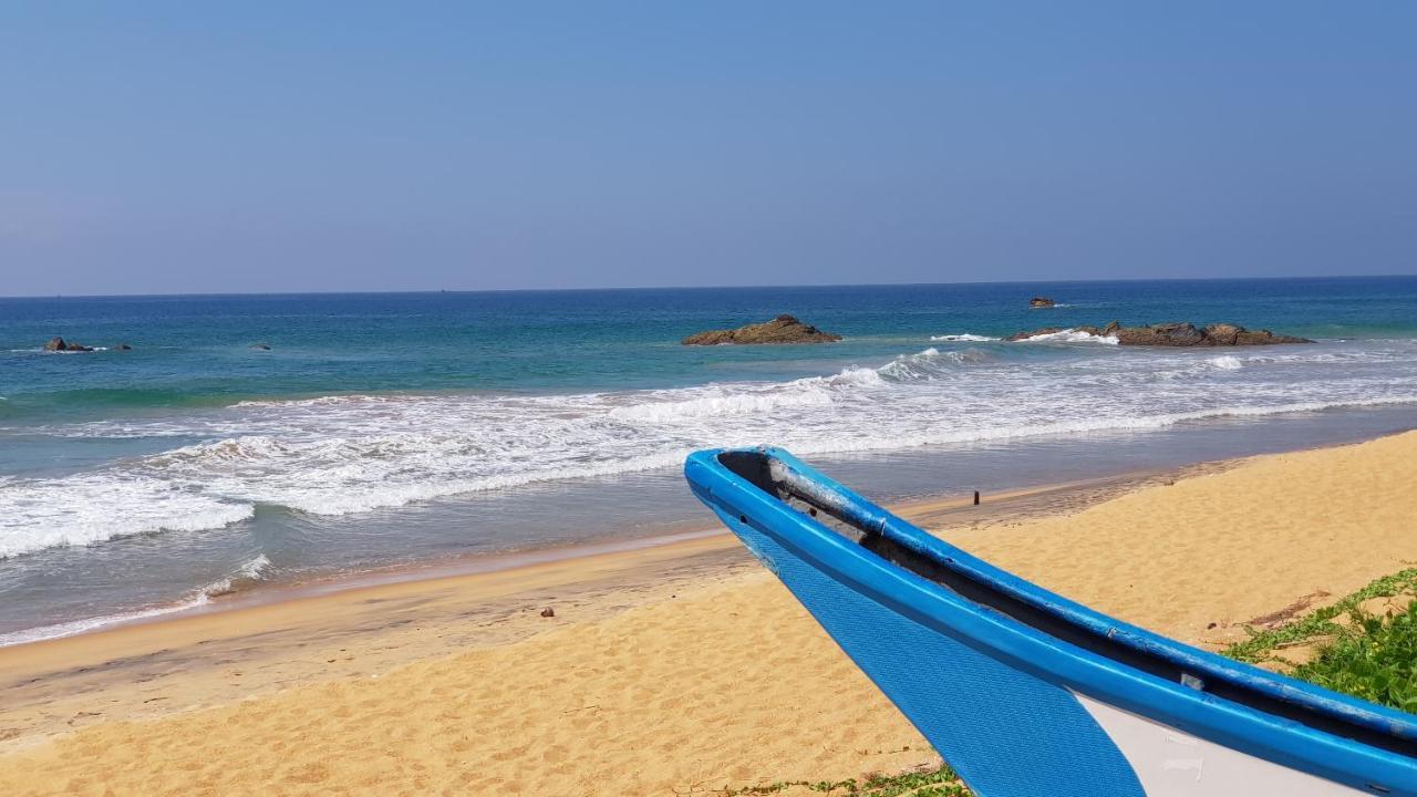 Bandulas Beach House 히카두와 외부 사진